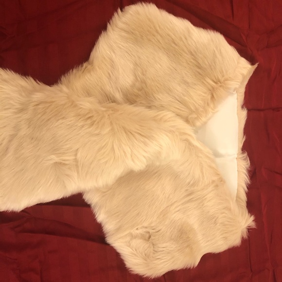 Mama Bridal Stool - Picture 3 of 7